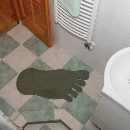 Four Bedroom In *